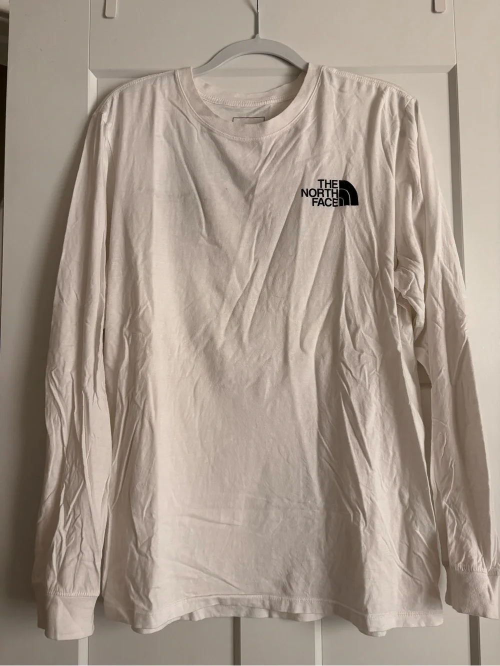 The North Face Men’s Long Sleeve Logo Tee - White with Black Logo